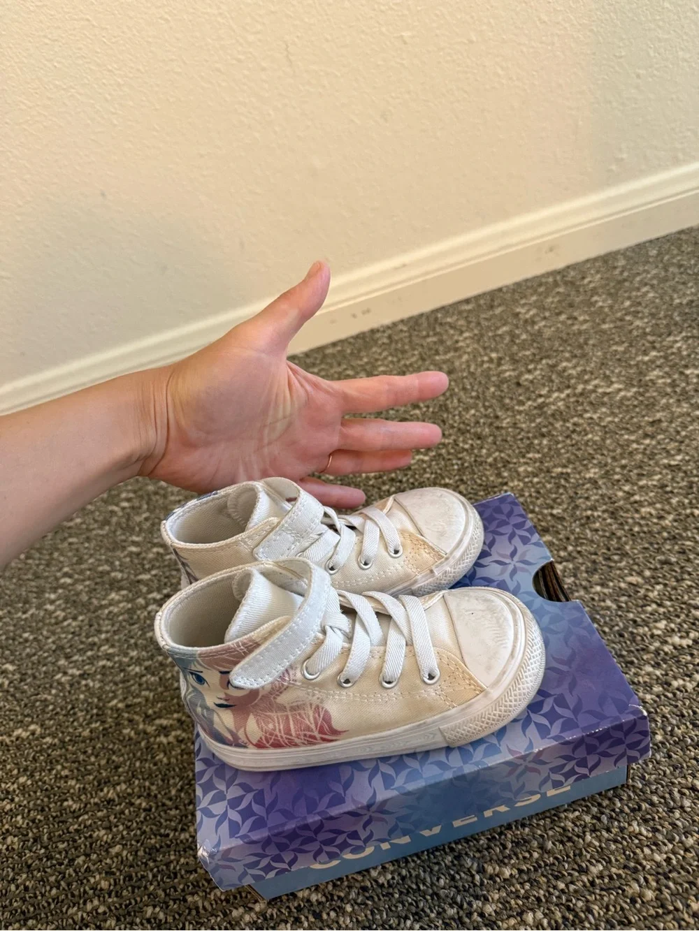 Converse x Disney Elsa Kids White High-Top Sneakers
